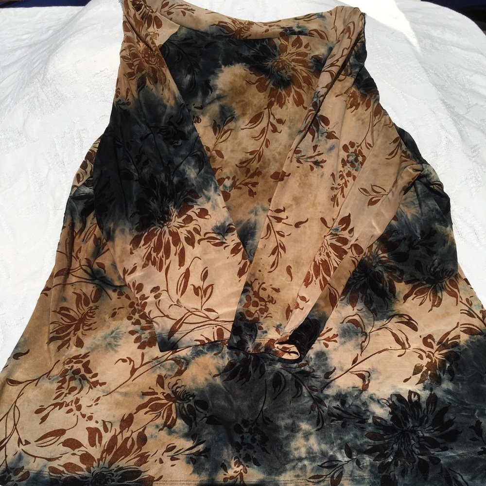 Tunic - Picture 2 of 2